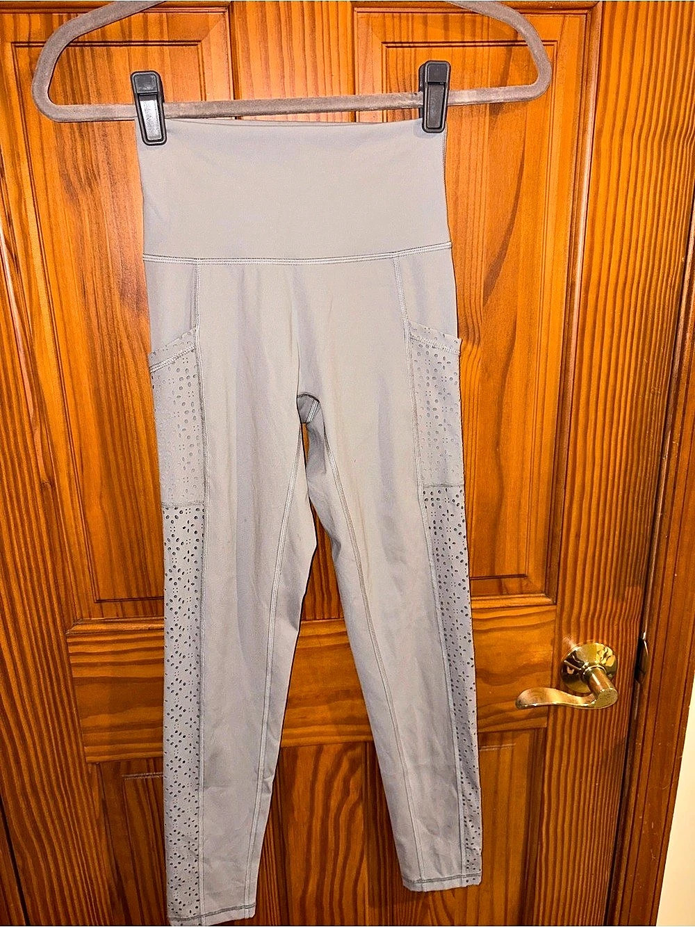 Aerie Gray Leggings Size Small Like New
